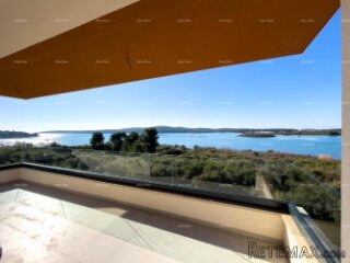 Medulin, Mukalba – Ekskluzivan penthouse 104,76 m² u no..
