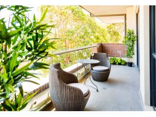 Independent Living With A Safety Net In..
