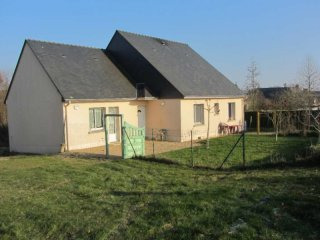 4 Bedroom House For Sale