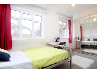 Single with double bed near Brent Cross..