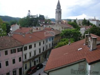Pazin, stan sa prekrasnim pogledom na starogradsku jezgru