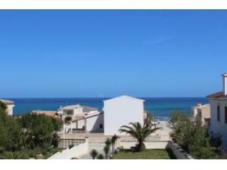 Plot of 580 m2 in a quiet area, near..