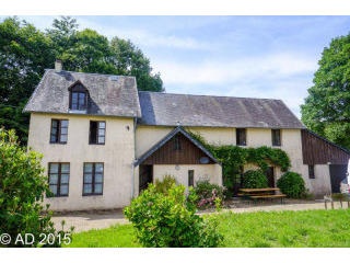 Great Value Character House Set Near..