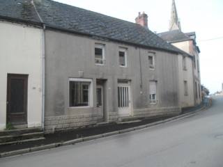Vente Maison 4 Pieces De 100 M2 53250..