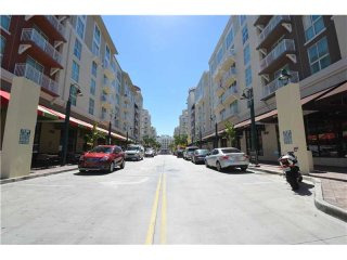 2 bedroom Flat For Sale: 7266 SW 88th..