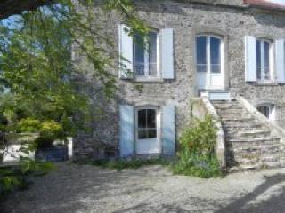Period Property, Lots of Charm