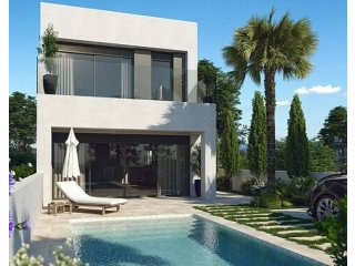 3 Bed Villa with Pool, Solarium - Golf..