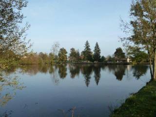 3 bedroom House For Sale: 79240 A 30 KM..