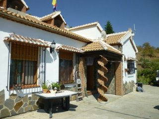 4 Bedrooms - Country House - Malaga -..