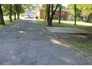 Flat For Sale: 1425 Route 82 Hopewell..