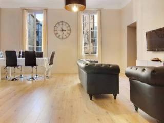 2 bedrooms apartment - 74m2 - Vieil..