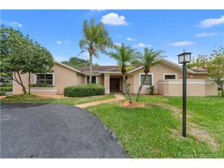 4 bedroom House For Sale: 7360 SW 165 St