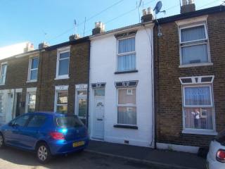 2 bedroom house in SHEERNESS