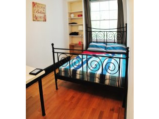 Single with double bed near Angel..