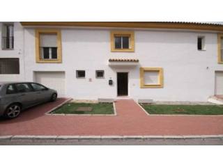 Town House - BANK REPOSSESSION.Town..
