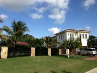 4 bedroom Residence For Sale: Port St..