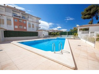 V1535 - Contemporary 3 Bedroom Duplex..