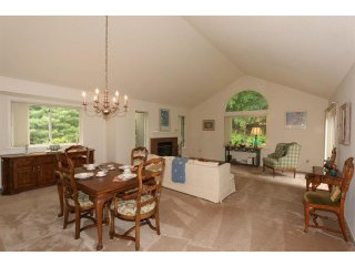 2 bedroom House For Sale: 611 Heritage..