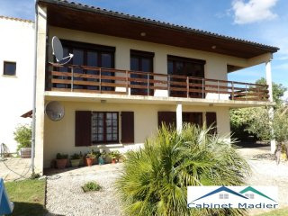 4 Bedrooms - Stone House -..