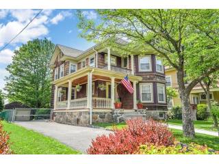 4 bedroom Residence For Sale:..