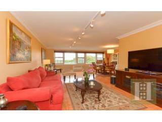 2 bedroom Apartment For Sale: 4525..