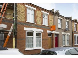 Beck Road, E8
