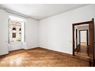 3 Bedrooms - Apartment - For Sale