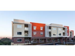 OPEN DAY THURSDAY APRIL 23! - ESSENDON..
