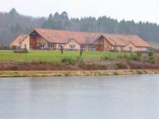 103 Acres Holiday Complex With Lake..