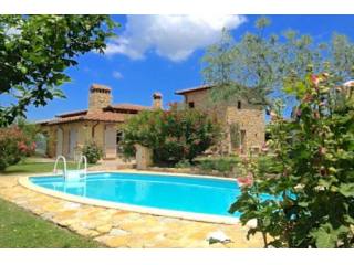 Beautiful House With Pool Near Piegaro