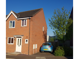 3 bedroom, End Of Terrace House house..