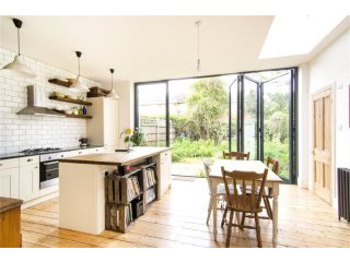 3 Bedroom House, Freehold
