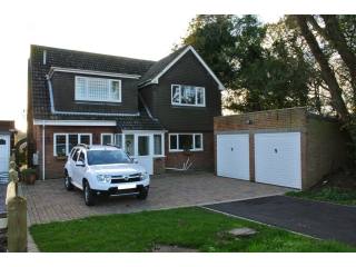 The Oaks, West Kingsdown £475,000