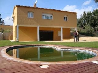 3 Bedrooms - Villa - Girona - For Sale