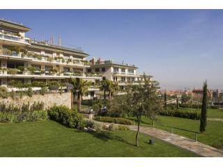 3 bedroom Flat For Sale: BARCELONA..