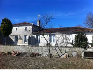 Lovely country property with garden