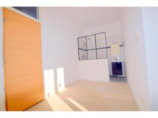 Newly Renovated 2 Bed Apartment With..
