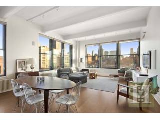 3 bedroom Apartment For Sale: 70..