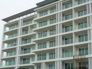 1 Bedroom Condo for sale in Pratumnak -..