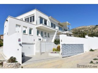 This is a stunning, unique, quality built WOW property with..