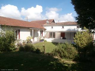 5 Bedroom Country House With Pool and..