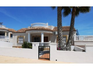 RS365, Detached 3 Bed 2 Bath Villa..