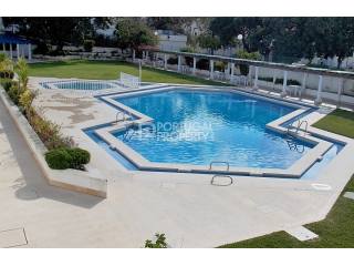 1 Bedroom Apartment close to the Marina