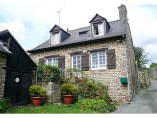 Beautiful House with Garage and Garage