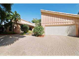 2928 Banyan Boulevard Circle Nw, Boca..