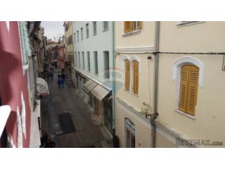 Pula, stan u centru