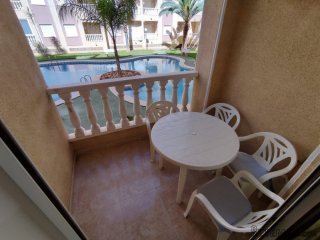 Estupendo apartamento a 900 metros del mar en Torrevieja...