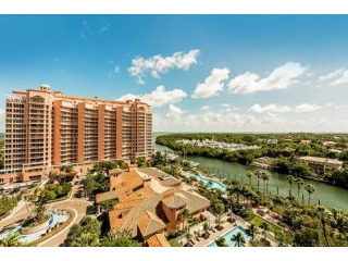3 bedroom Flat For Sale: 60 Edgewater..