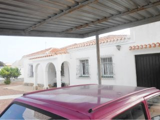 RS318, Villa with Pool 900m2 Plot in..