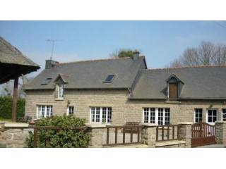 Nice Hamlet Setting, Neat House